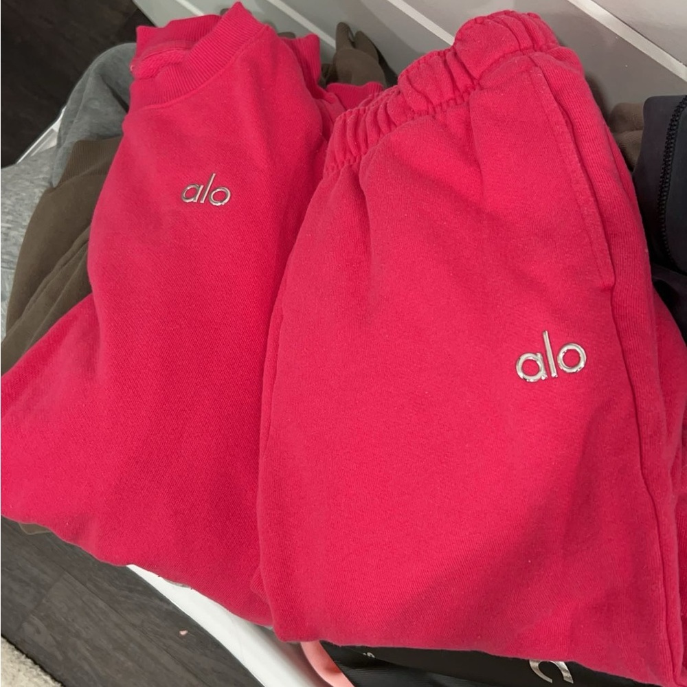ALO Yoga Pink summer crush Sweatset